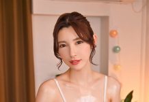 Charming And Seductive Top Tier Beautiful Massage Parlor Lady