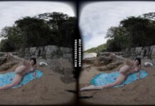 Emmux Risky Public Masturbating On A Beach In Italy