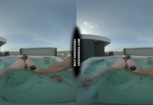 Hot Babe Melonie Rooftop Jacuzzi Dildo Masturbation