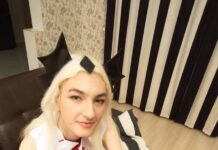 POV Cosplay Sex With Tiny Blonde Mia Cheers