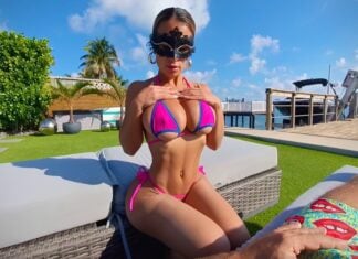 MILF’s tanning session leads to outdoor sex